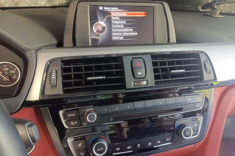 Used BMW 4 Series  Audio And AC Panel