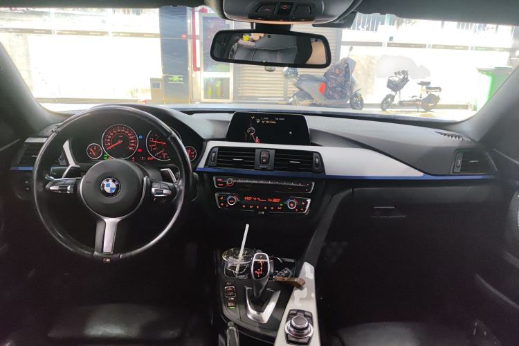 Used BMW 4 Series 2016 420i Gran Coupe M Sport Edition Center Console