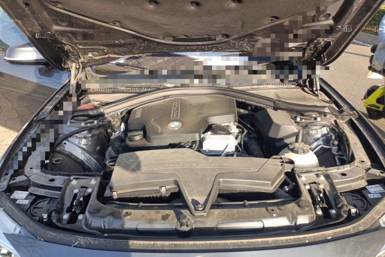 Used BMW 4 Series  Engine Bay