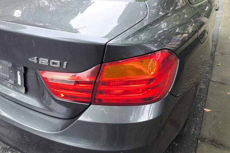 Used BMW 4 Series 2016 420i Design Package Model Exterior 3