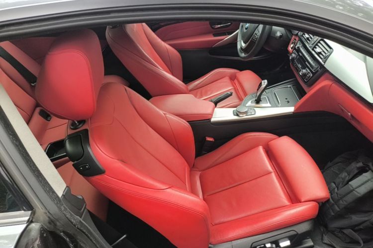 Used BMW 4 Series 2016 420i Design Package Model Right Front Seat