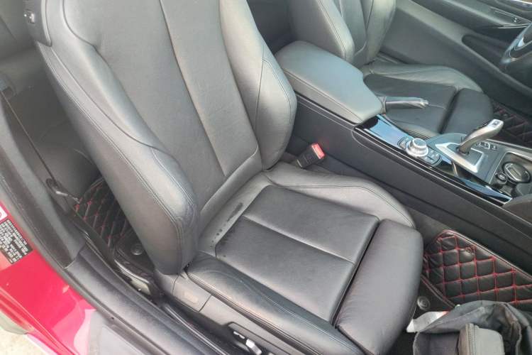 Used BMW 4 Series 2016 420i Fashion Model Right Front Seat
