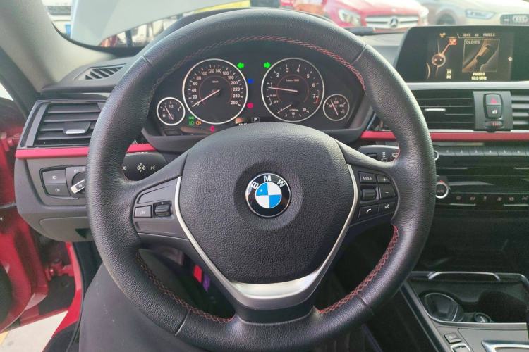 Used BMW 4 Series 2016 420i Fashion Model Steering Wheel