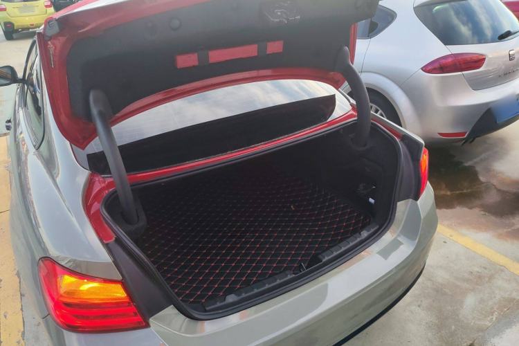 Used BMW 4 Series 2016 420i Fashion Model Trunk