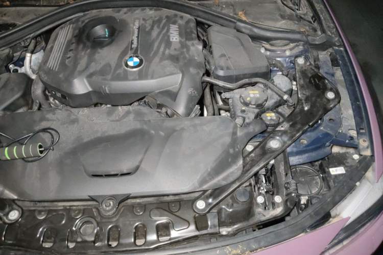 Used BMW 4 Series 2016 420i Convertible Design Package Edition Engine Bay Left