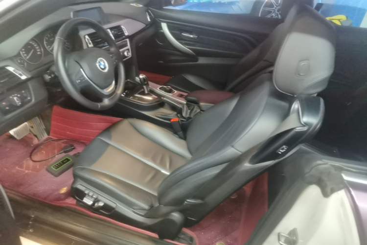 Used BMW 4 Series 2016 420i Convertible Fashion Model Left Front Seat