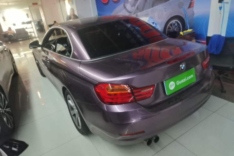Used BMW 4 Series 2016 420i Convertible Fashion Model Rear Left 45 Deg