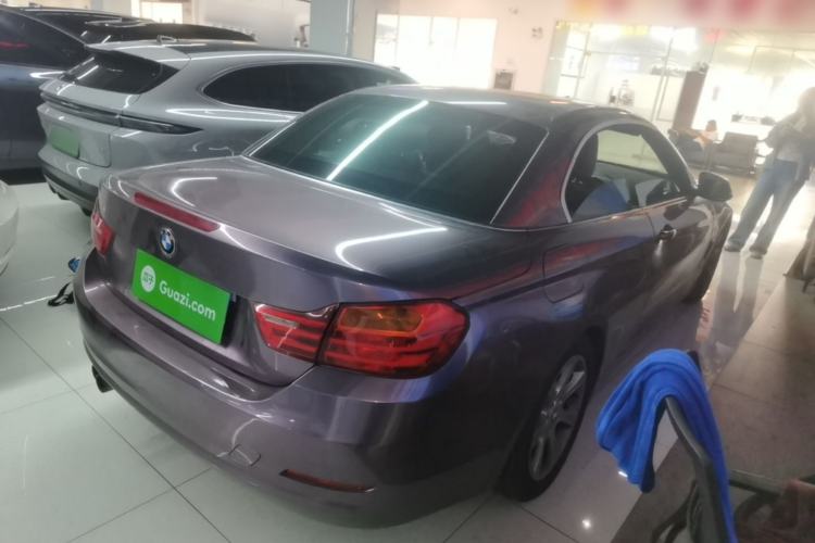 Used BMW 4 Series 2016 420i Convertible Fashion Model Rear Right 45 Deg