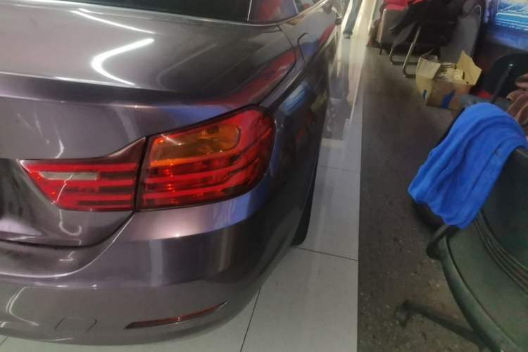 Used BMW 4 Series 2016 420i Convertible Fashion Model Right Rear Taillight
