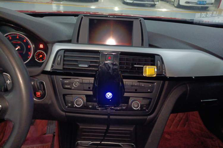 Used BMW 4 Series 2016 420i Fashion Model Audio And AC Panel