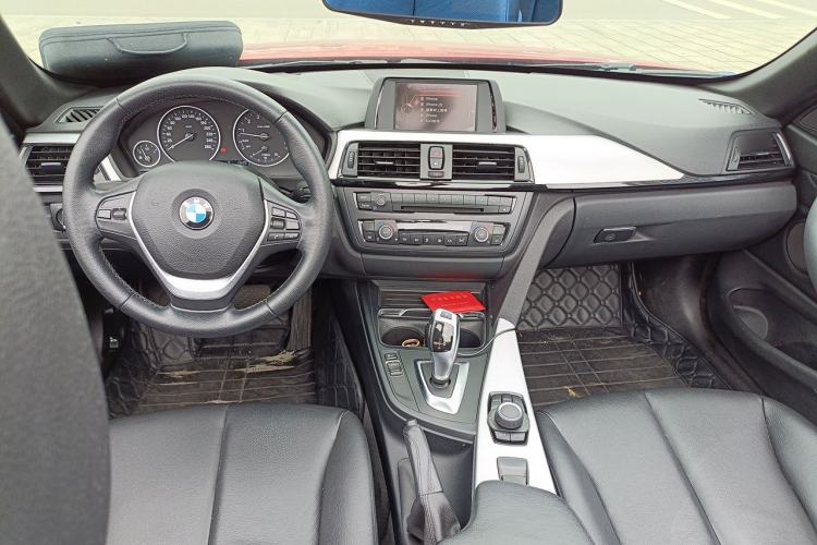Used BMW 4 Series 2016 420i Convertible Fashion Model Center Console