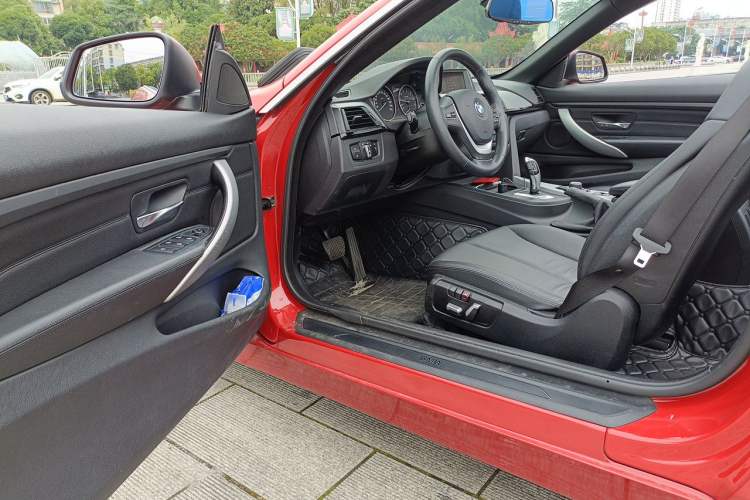 Used BMW 4 Series 2016 420i Convertible Fashion Model Driver Seat