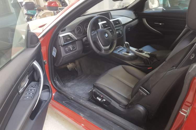 Used BMW 4 Series 2016 420i Convertible Fashion Model Driver Seat