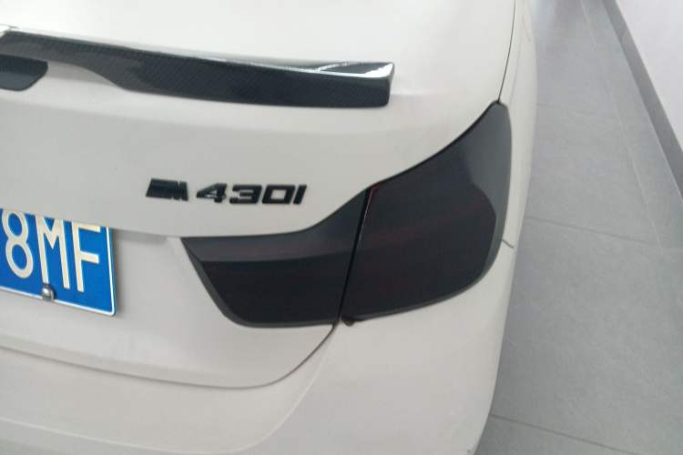 Used BMW 4 Series 2016 420i Convertible Fashion Model Exterior 6