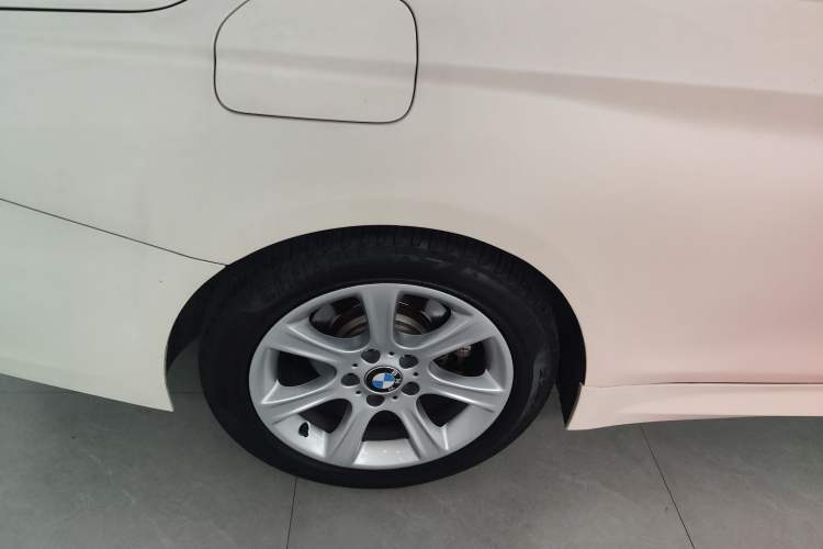 Used BMW 4 Series 2016 420i Convertible Fashion Model Exterior 8