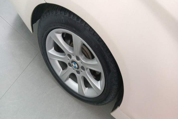 Used BMW 4 Series 2016 420i Convertible Fashion Model Exterior 8