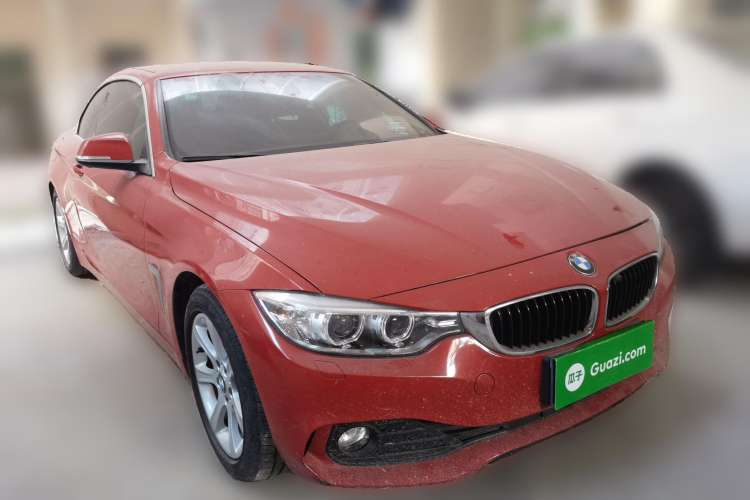 Used BMW 4 Series 2016 420i Convertible Fashion Model Front Right 45 Deg