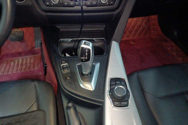 Used BMW 4 Series 2016 420i Fashion Model Gear Lever