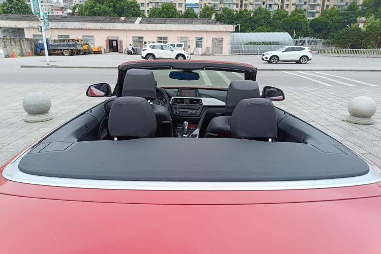 Used BMW 4 Series 2016 420i Convertible Fashion Model Headliner
