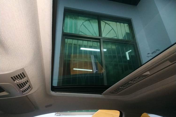 Used BMW 4 Series 2016 420i Fashion Model Headliner