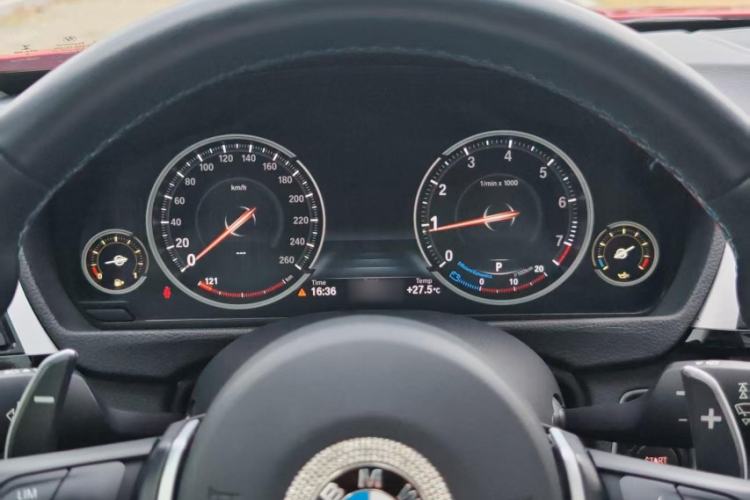 Used BMW 4 Series 2016 420i Fashion Model Interior 2