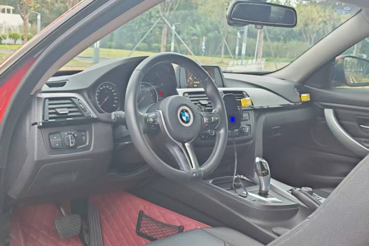 Used BMW 4 Series 2016 420i Fashion Model Interior 3
