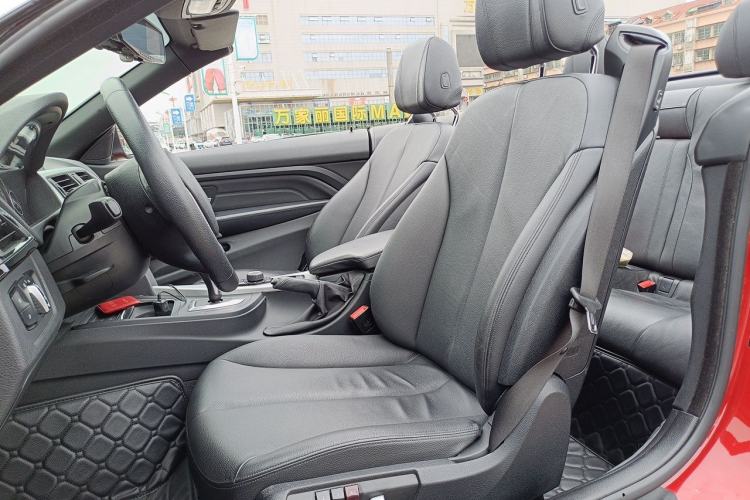 Used BMW 4 Series 2016 420i Convertible Fashion Model Left Front Seat
