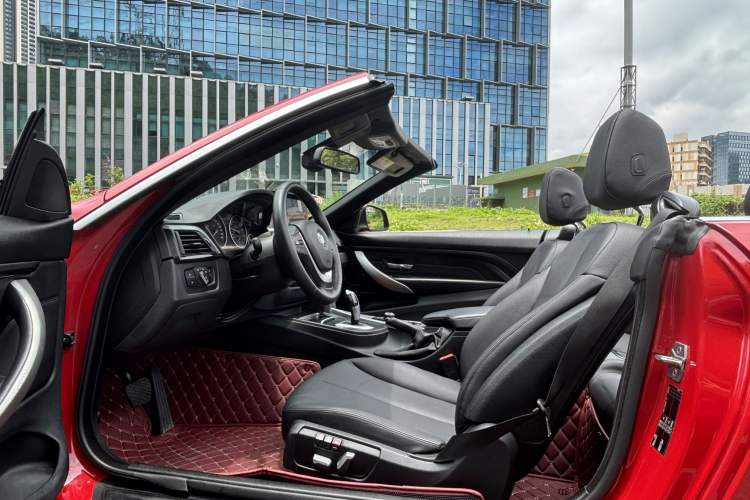 Used BMW 4 Series 2016 420i Convertible Fashion Model Left Front Seat