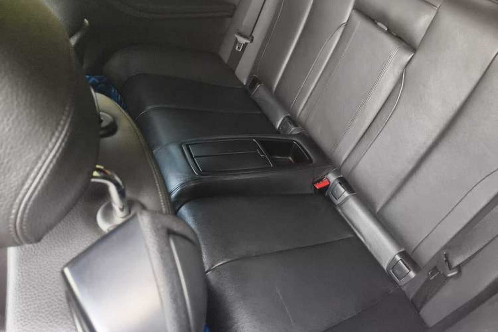 Used BMW 4 Series 2016 420i Convertible Fashion Model Left Rear Seat