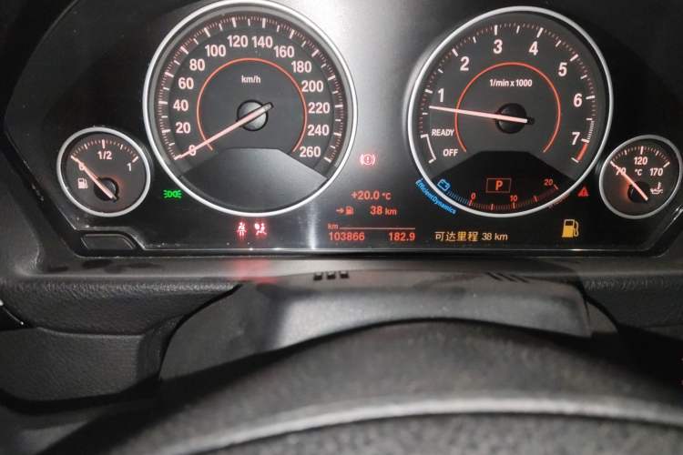 Used BMW 4 Series 2016 430i Convertible Design Package Odometer Close Up