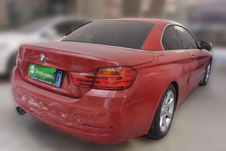 Used BMW 4 Series 2016 420i Convertible Fashion Model Rear Right 45 Deg