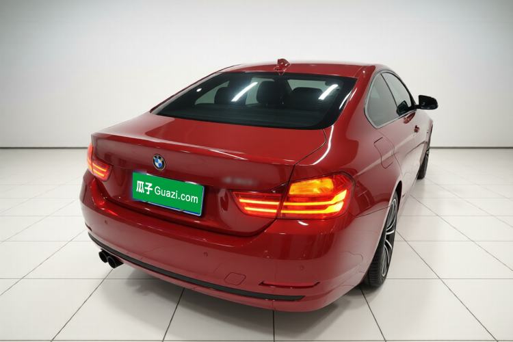 Used BMW 4 Series 2016 420i Fashion Model Rear Right 45 Deg