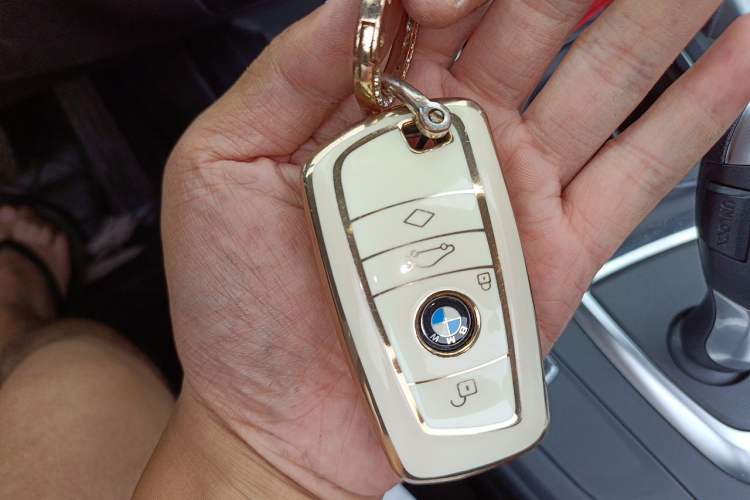 Used BMW 4 Series 2016 420i Convertible Fashion Model Vehicle Key