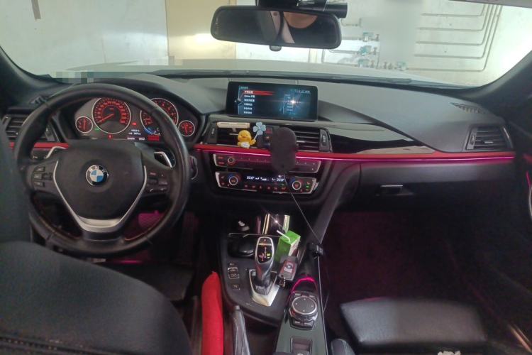 Used BMW 4 Series 2016 430i Convertible Design Package Center Console