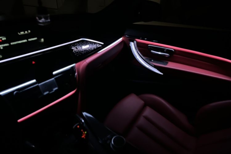 Used BMW 4 Series 2016 430i Convertible Design Package Interior 6