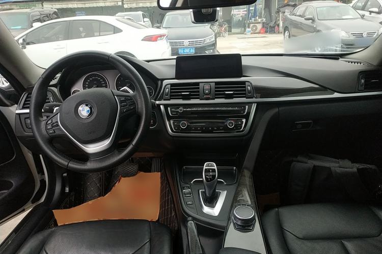 Used BMW 4 Series 2016 430i Design Package Model Center Console