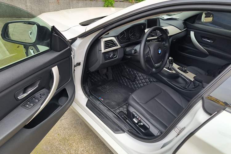 Used BMW 4 Series 2016 420i Gran Coupe Active Edition Driver Seat