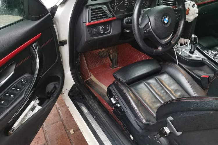 Used BMW 4 Series 2016 420i Convertible Design Package Edition Driver Seat