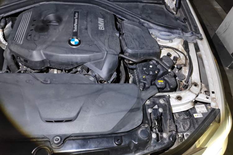 Used BMW 4 Series 2016 420i Gran Coupe Active Edition Engine Bay Left