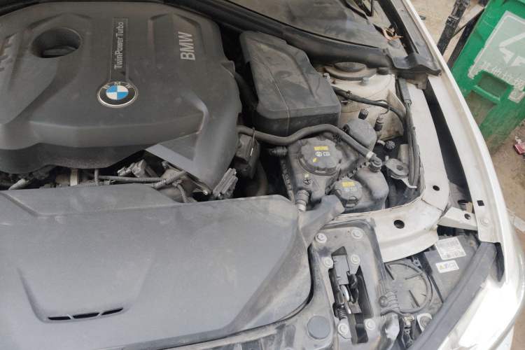 Used BMW 4 Series 2016 430i Design Package Model Engine Bay Left