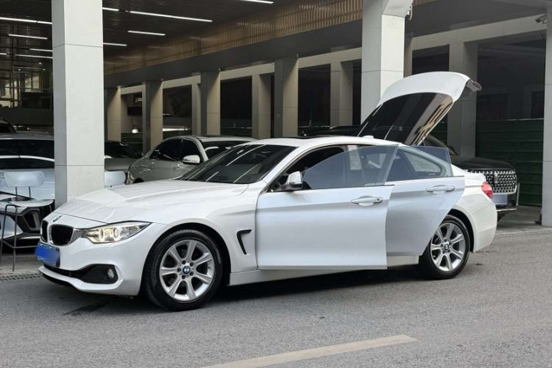 Used BMW 4 Series 2016 420i Gran Coupe Active Edition Exterior 2