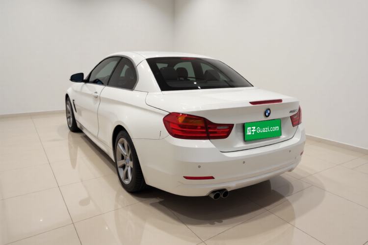 Used BMW 4 Series 2016 420i Convertible Fashion Model Exterior 3