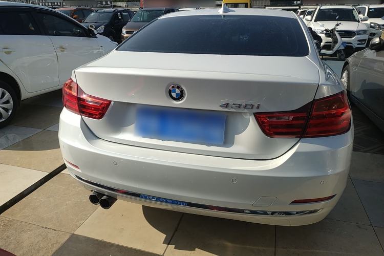 Used BMW 4 Series 2016 430i Design Package Model Exterior 4