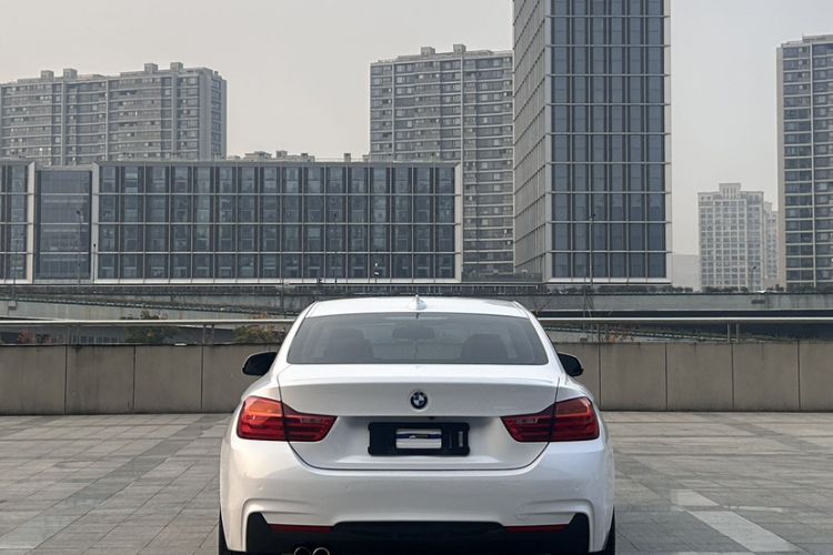 Used BMW 4 Series 2016 420i Design Package Model Exterior 5