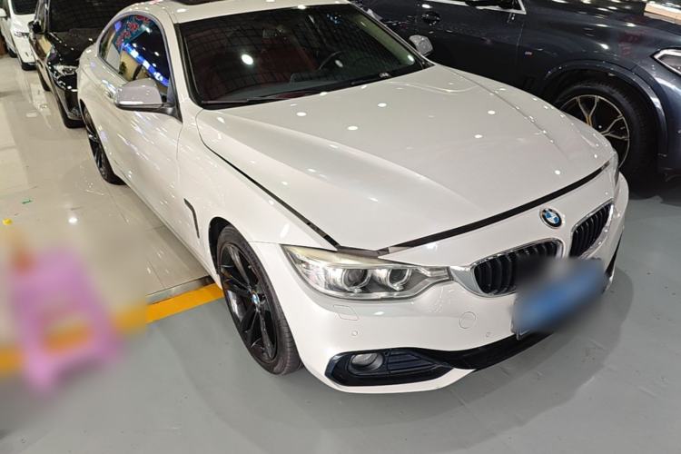 Used BMW 4 Series 2016 420i Design Package Model Front Right 45 Deg