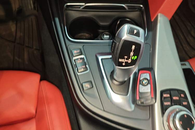 Used BMW 4 Series 2016 420i Design Package Model Gear Lever