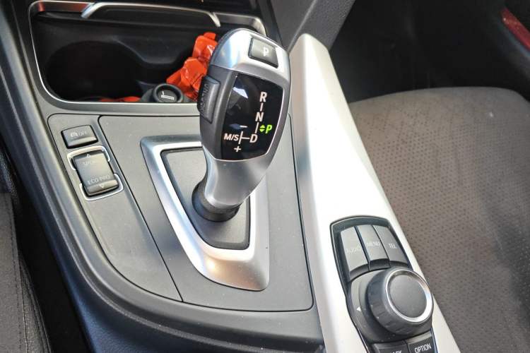 Used BMW 4 Series 2016 420i Gran Coupe Active Edition Gear Lever