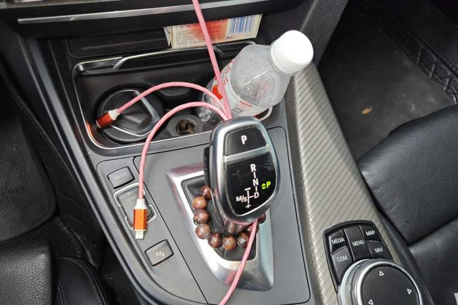 Used BMW 4 Series 2016 420i Convertible Design Package Edition Gear Lever
