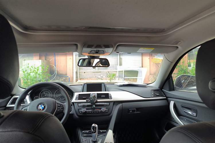 Used BMW 4 Series 2016 420i Gran Coupe Active Edition Headliner