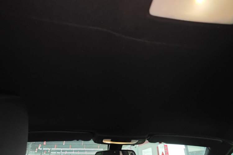 Used BMW 4 Series 2016 420i Convertible Fashion Model Headliner